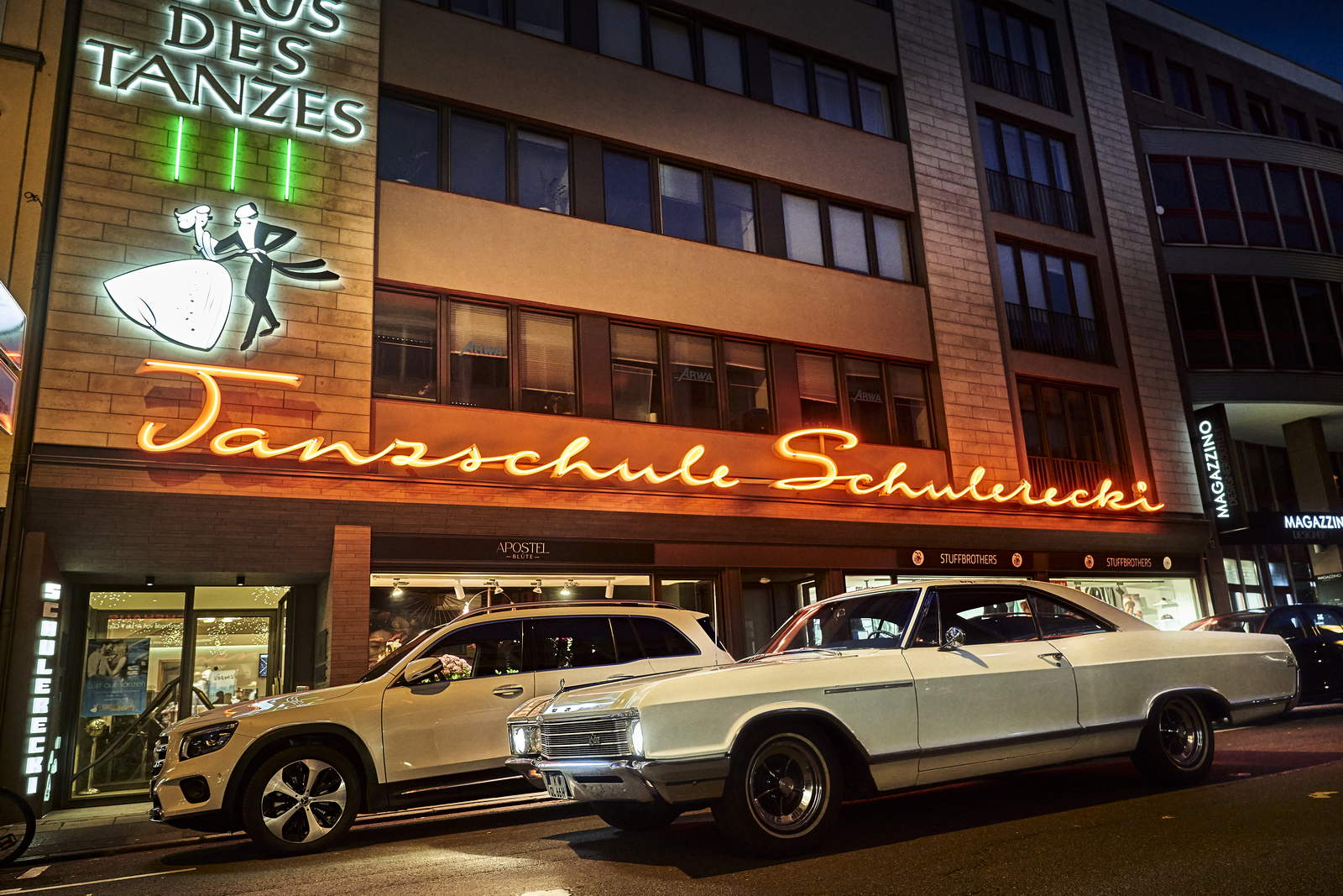 Buick Le Sabre 400 Köln bei Nacht
